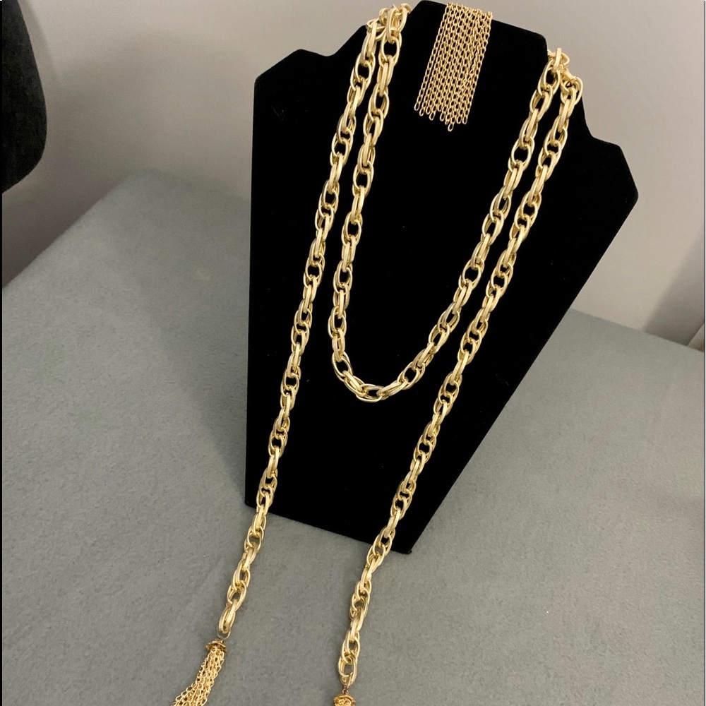 Scarf gold color chain with ruffle earrings